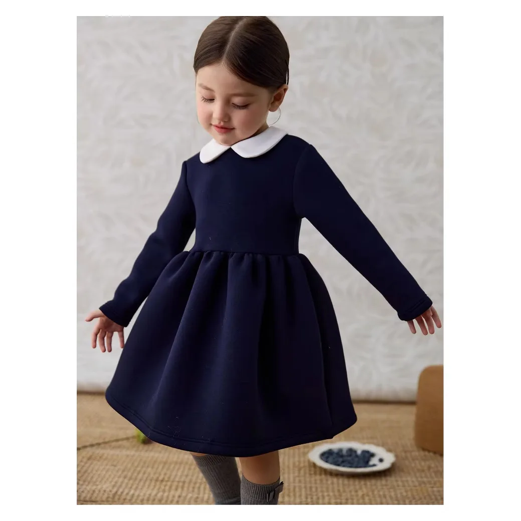 Baby Clothing High End - 女の赤ちゃんのドレスファッション長袖ピュアカラーピーターパン襟ハイエンド 2024 秋の新しい子供ドレス