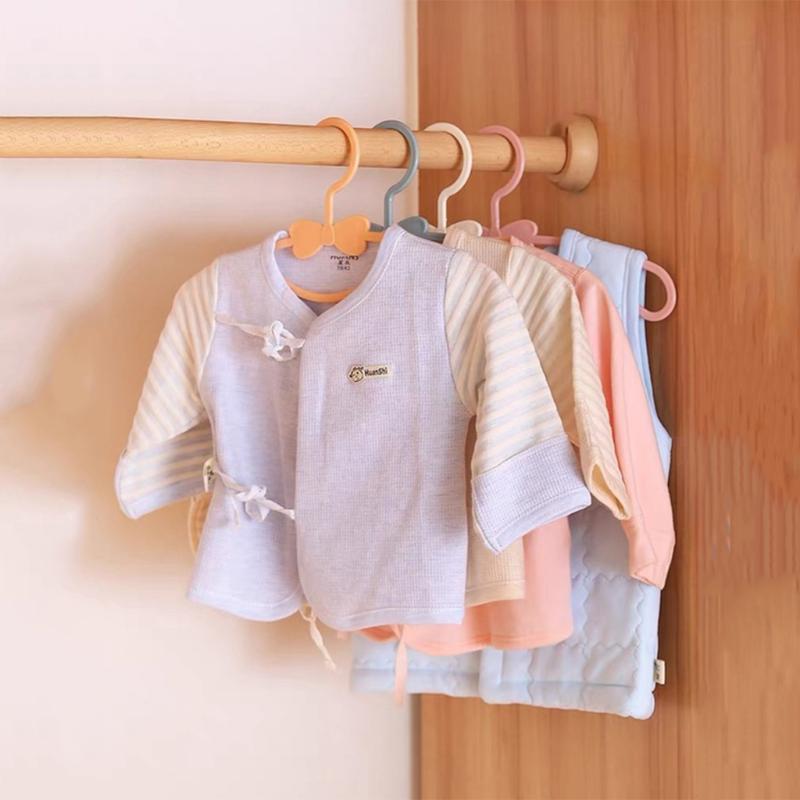 12 個のベビーキッズ衣類ハンガーセット耐久性のある滑り止め - Baby Clothing Hanging Rack のレビューと価格