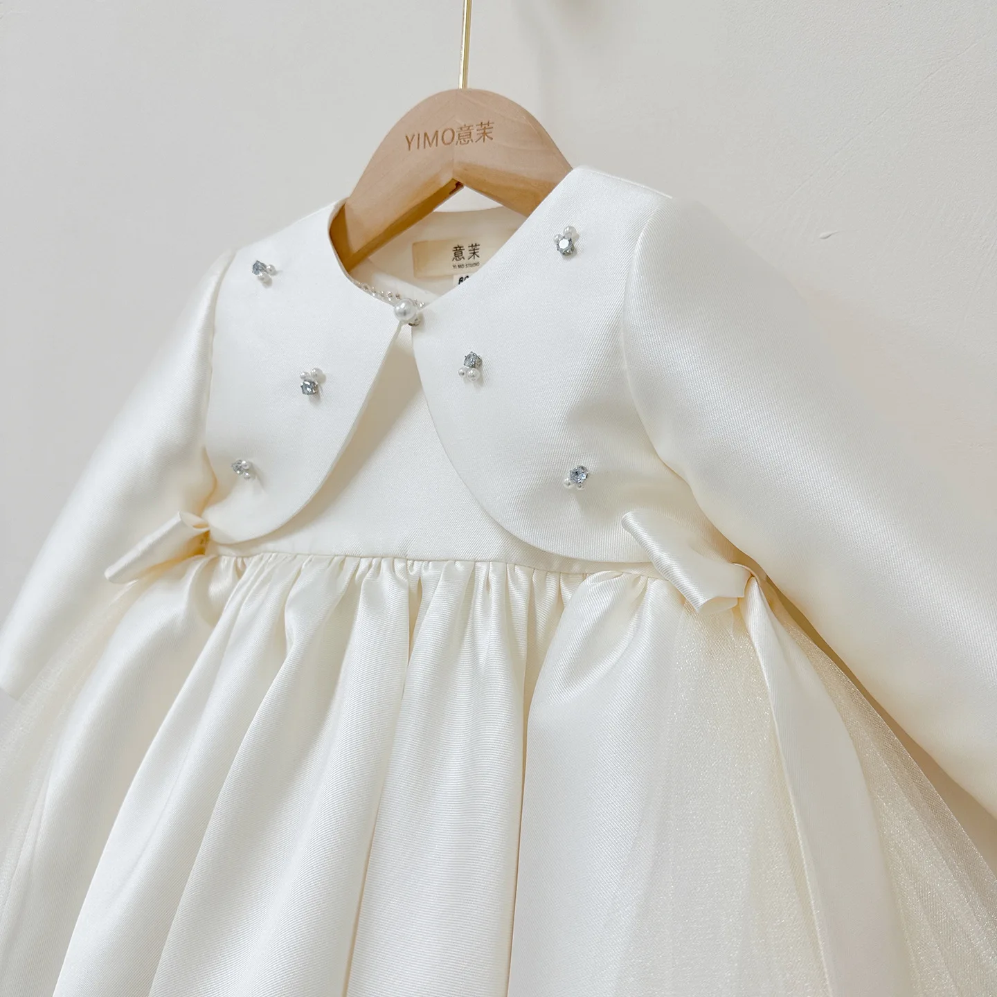 女の赤ちゃんプリンセスドレス誕生日パーティー固体ノースリーブ - Baby Clothing High End のレビューと価格